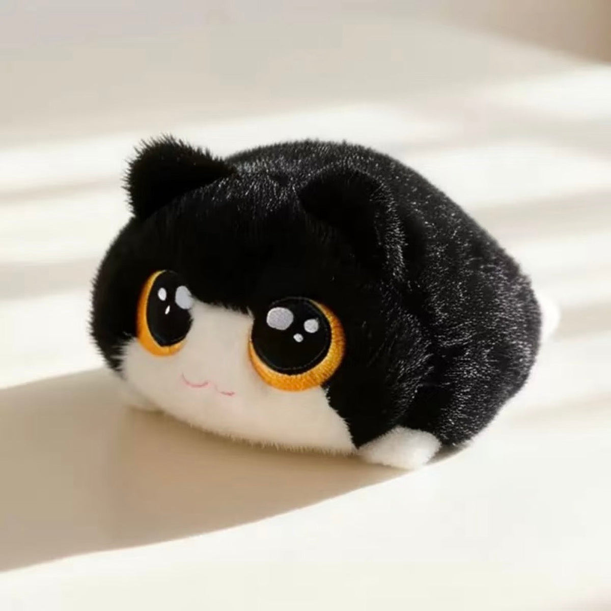 Round Chubby Cat Plushie (15 cm)